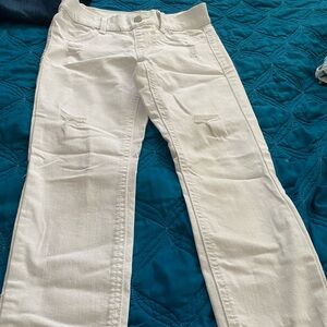 White distressed skinny jeans